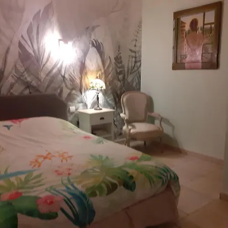 Nocleg ze śniadaniem 7 , Le Montraye
