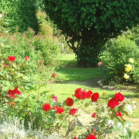 7 , Le Montraye Pace (Orne)