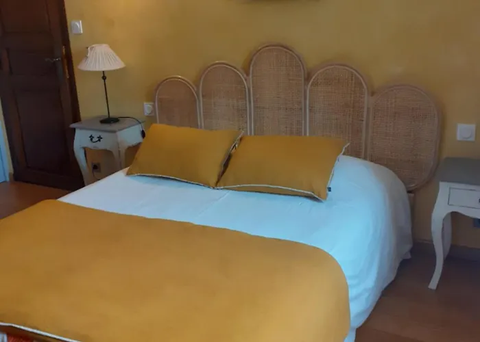 7 , Le Montraye Bed & Breakfast 3*